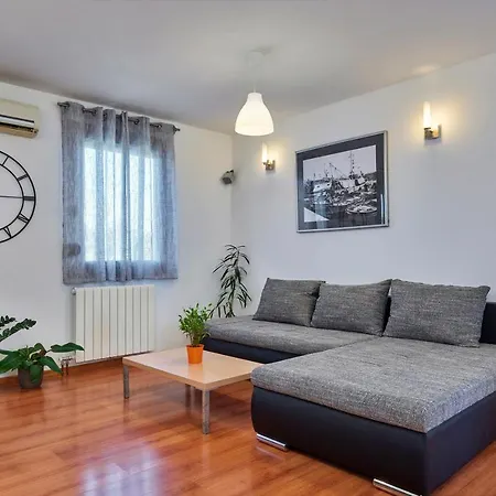 House Emma Villa